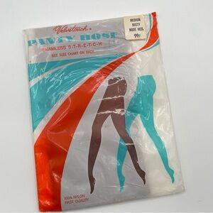 Velvettouch Pantyhose Seamless Pantyhose ~ Med~Misty~Nude Heel Unopened Package